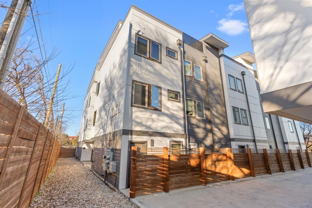 1118 Galveston Avenue 5