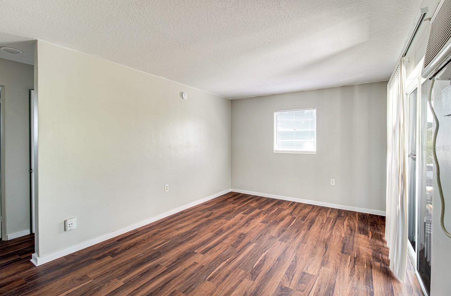 1341 W Point Drive 1