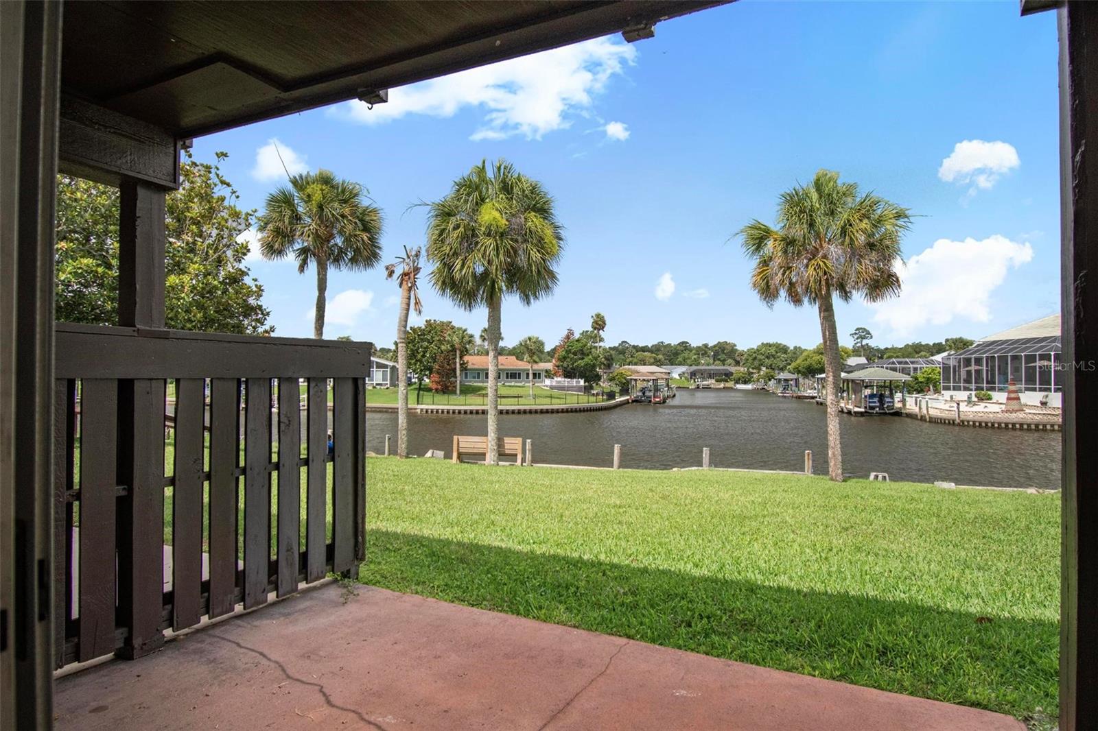 44 Club House Drive 106