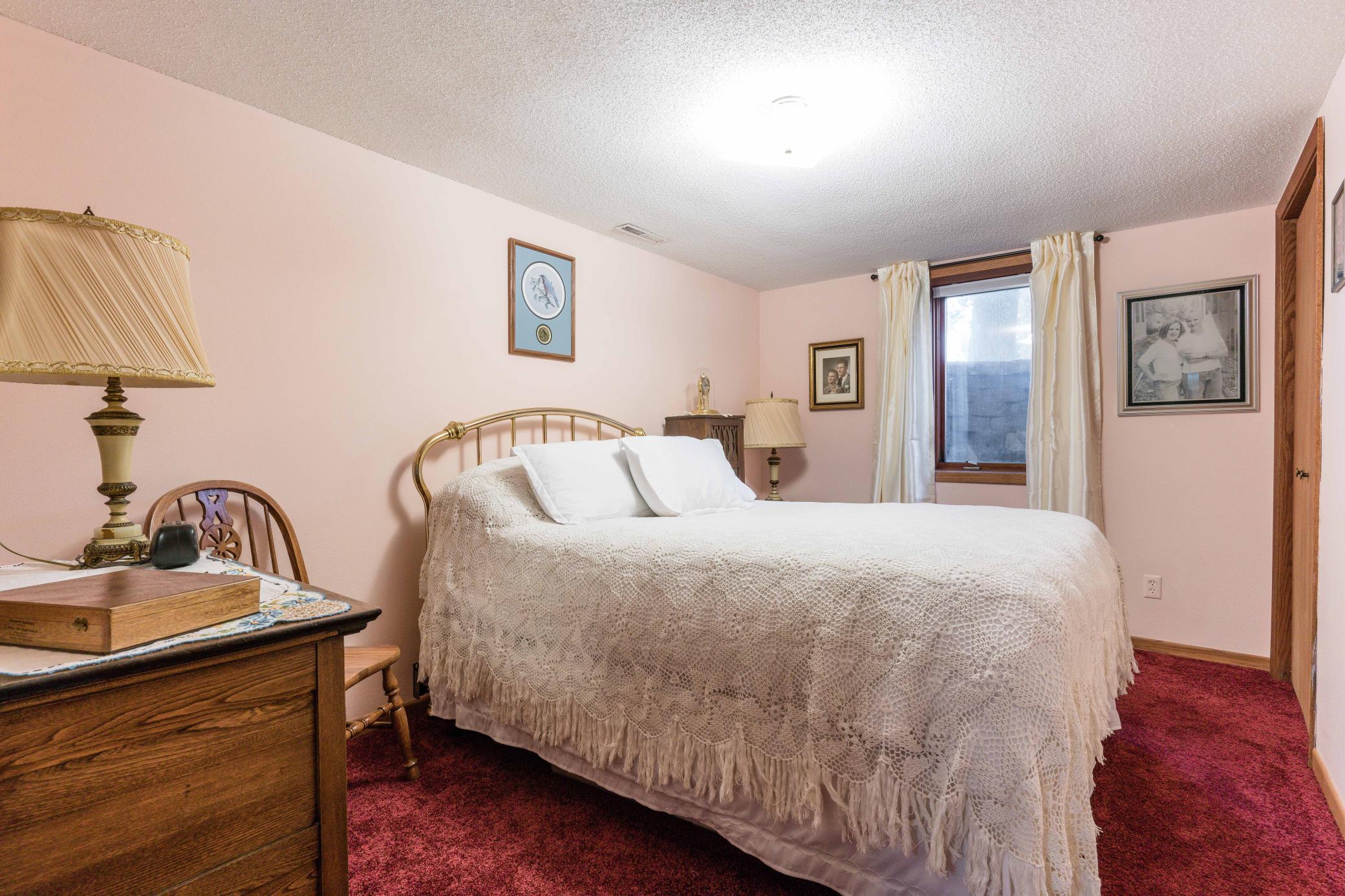 23490 Cottonwood Lane