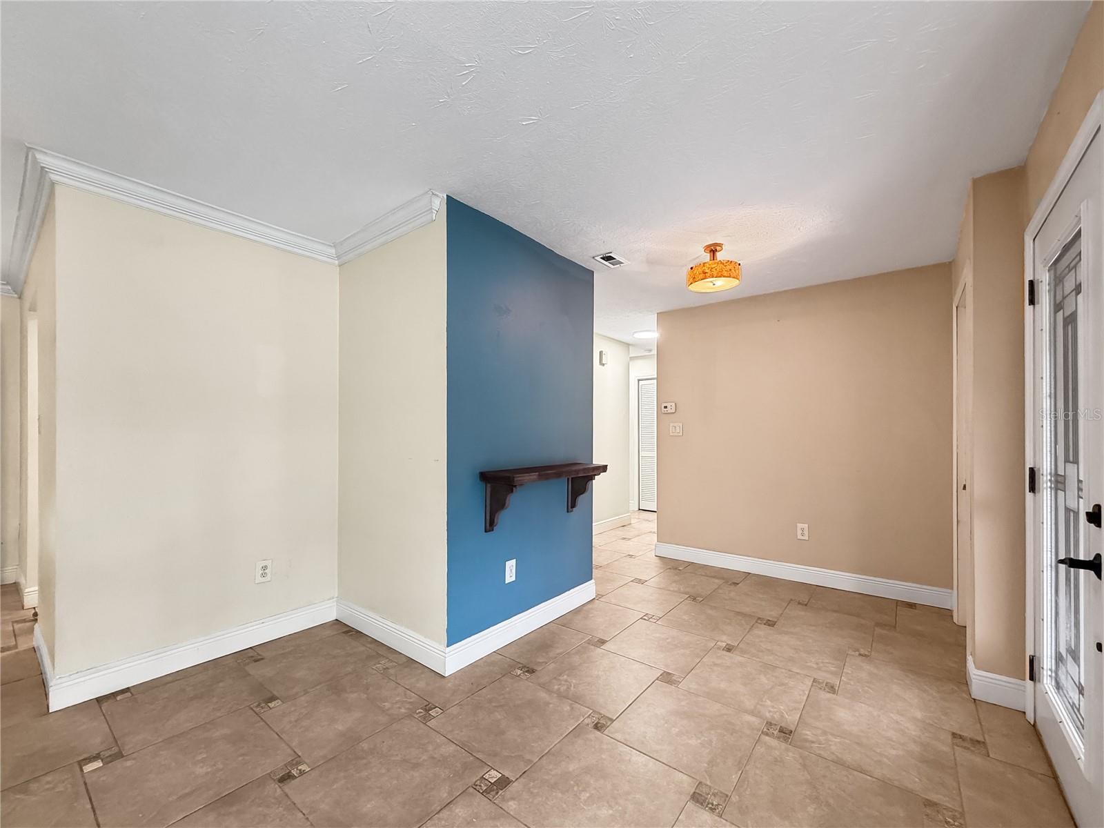 1011 Winding Oaks Drive