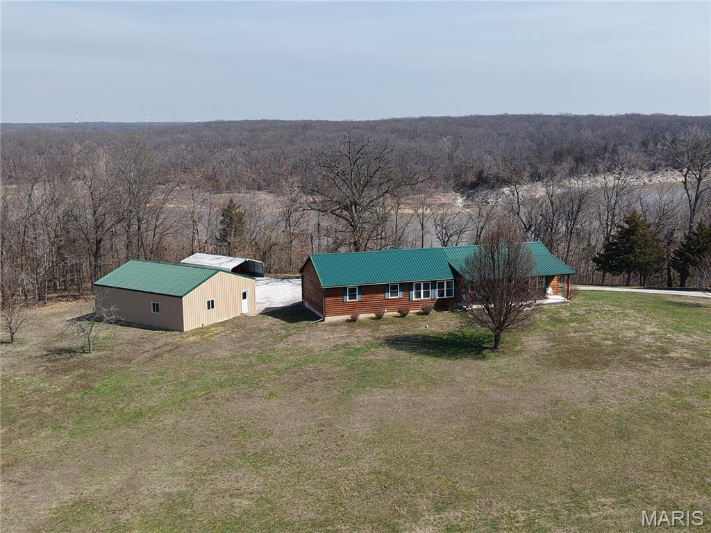42092 Monroe Trail