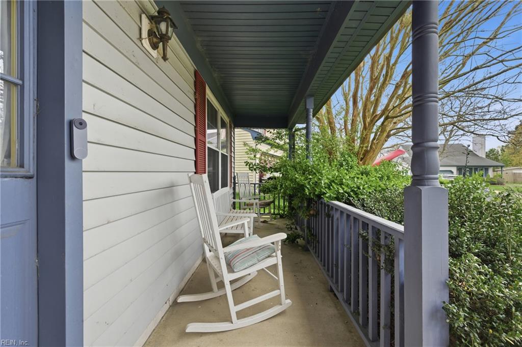 1112 Whitewater Court