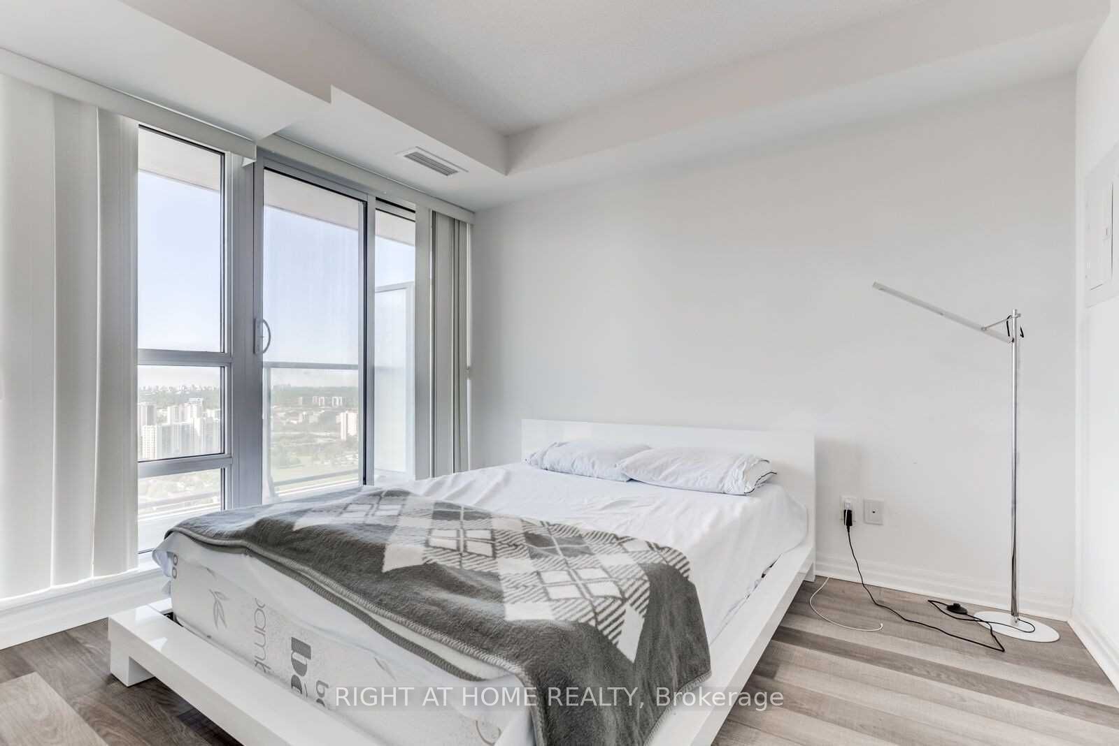 2015 E Sheppard Ave 3501