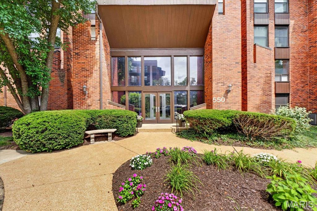 550 Coeur De Royale Drive 408