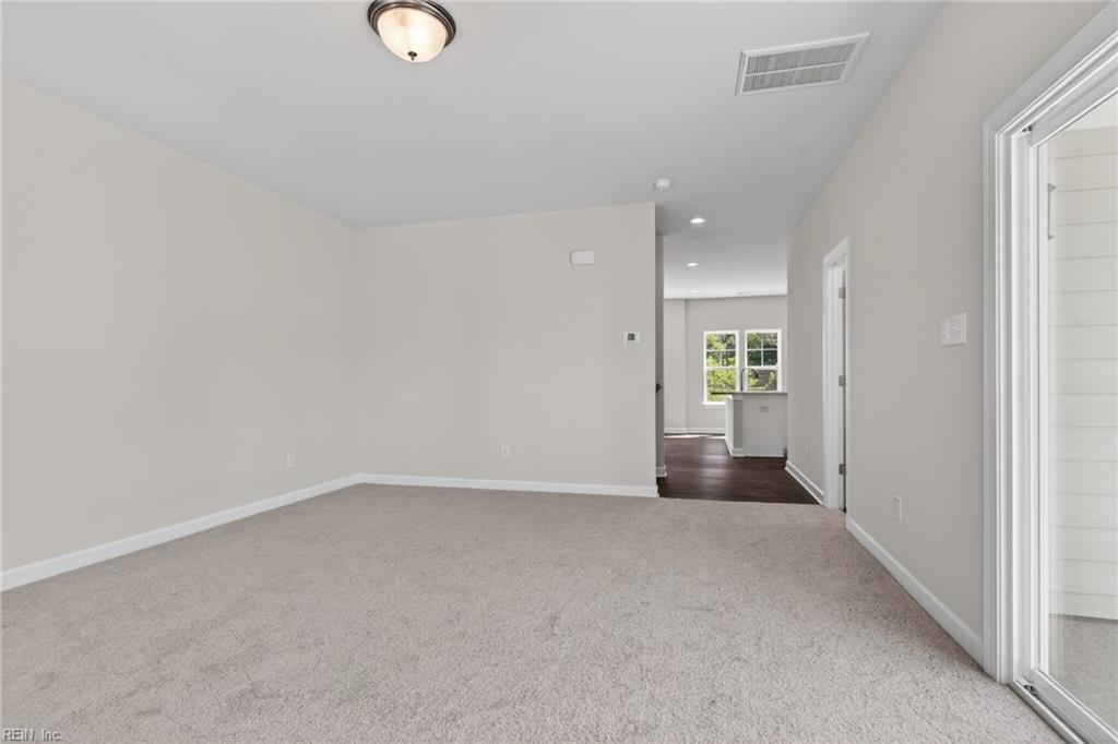 615 Commonwealth Drive