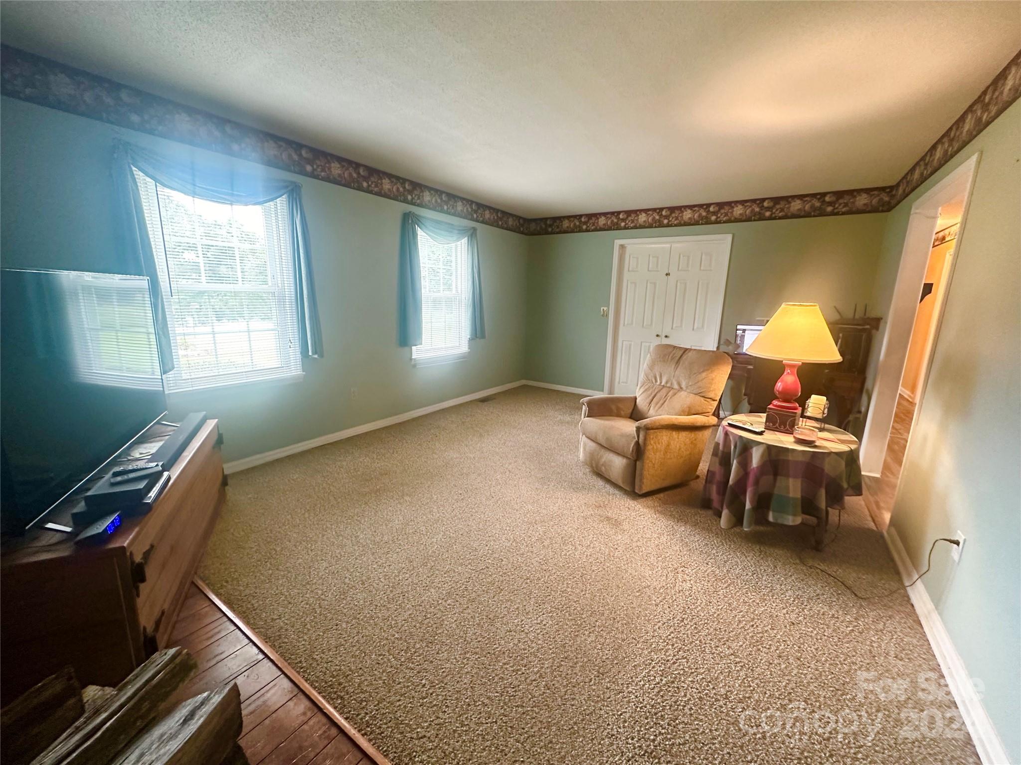 4050 Quarry Estates Road