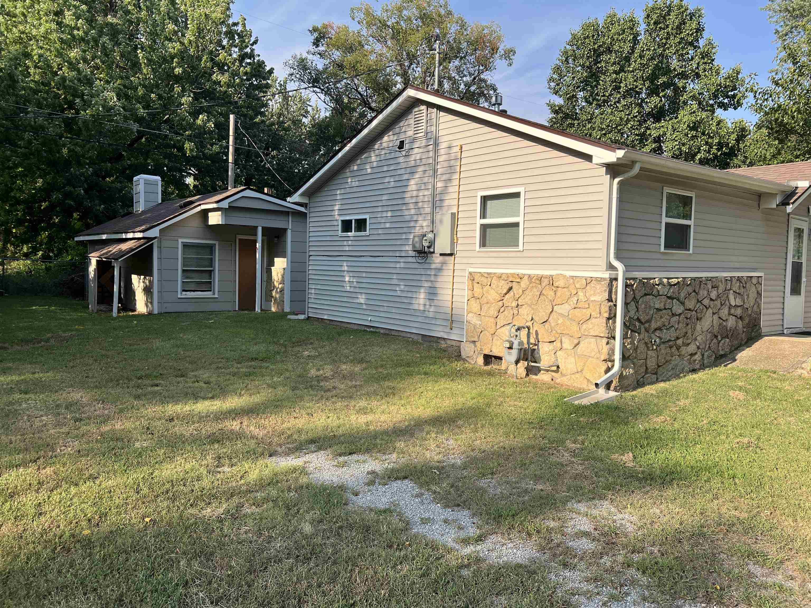 1328 W Oklahoma