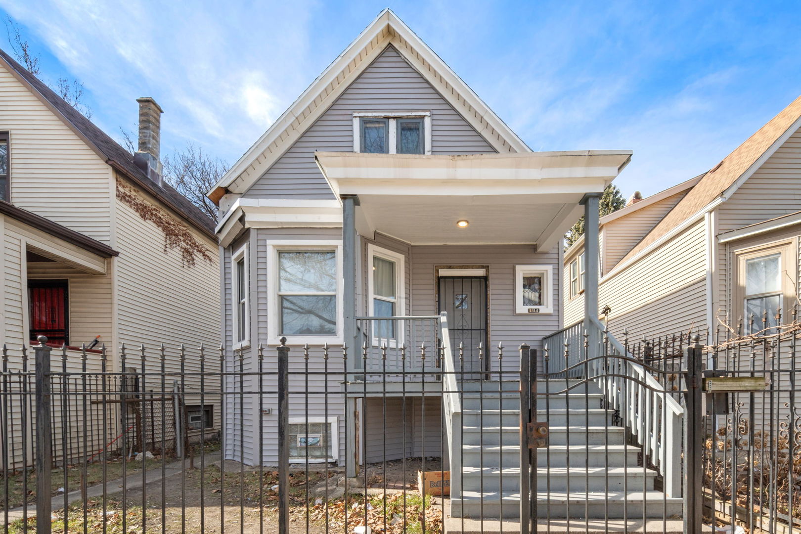 1114 N Waller Avenue