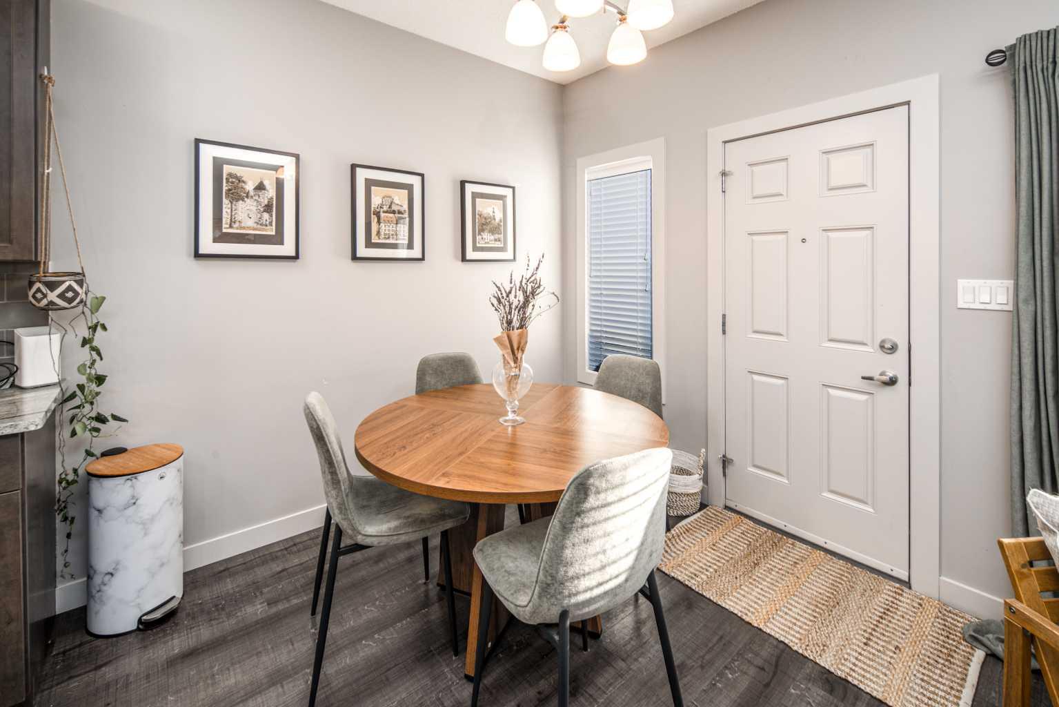 7173 Cardinal Way SW