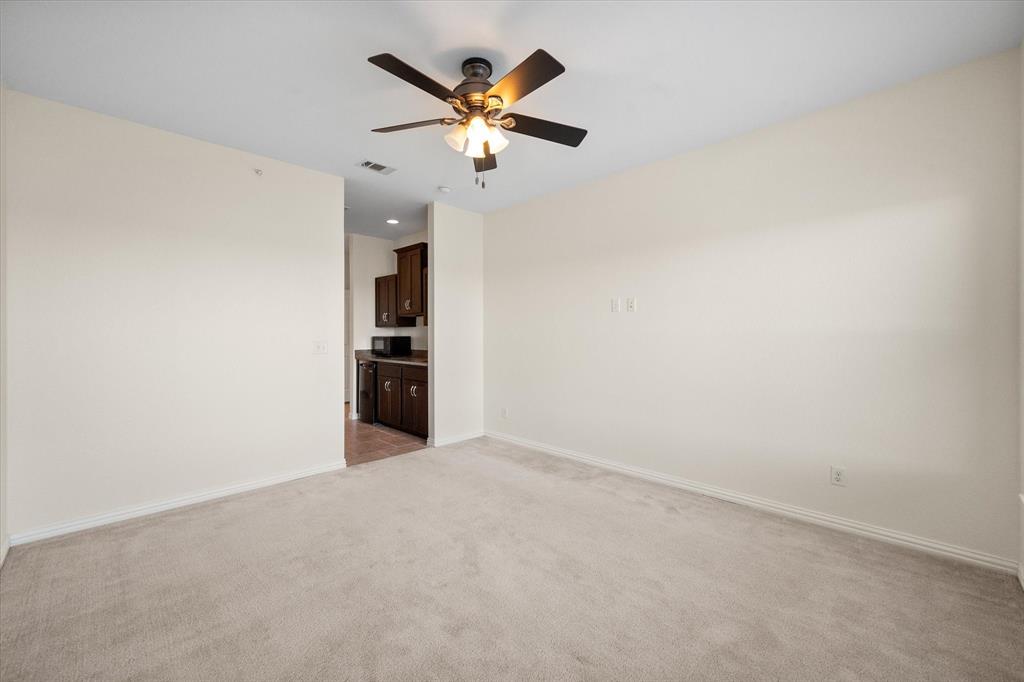 9900 Northshore Boulevard 3408