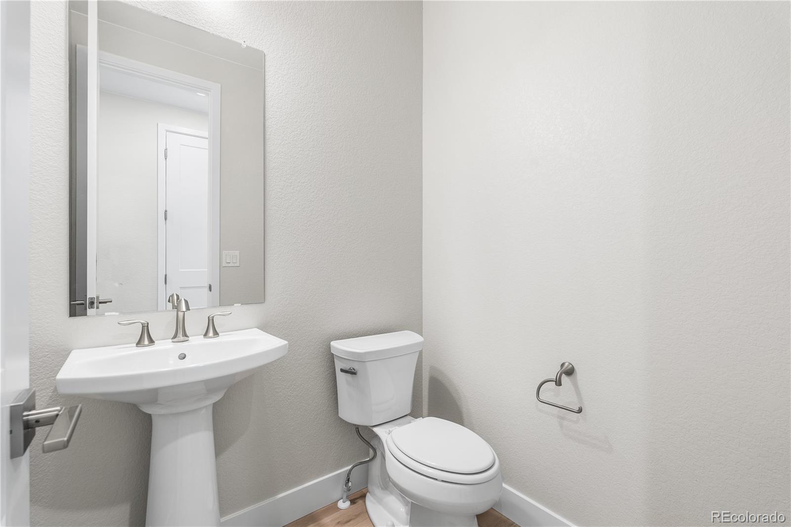 8770 Summerwalk Trail