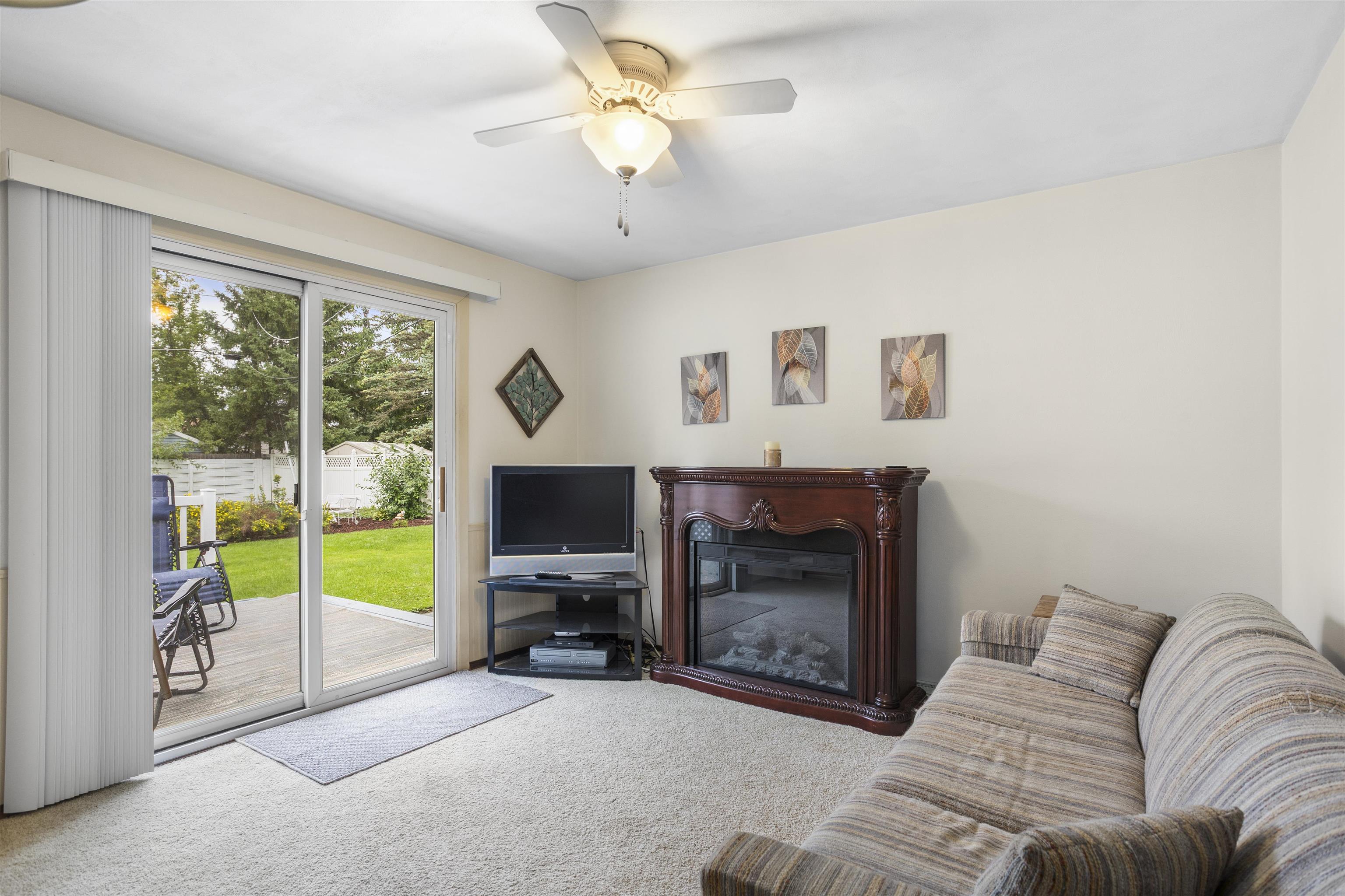 224 E Taft Avenue