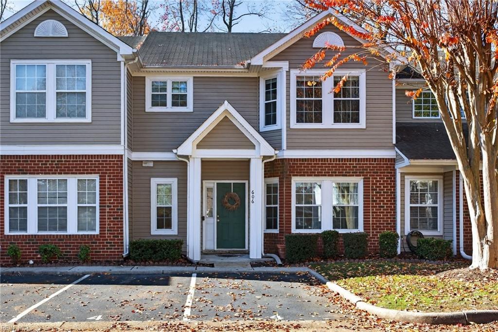 606 Station Square Lane, Chesapeake, VA 