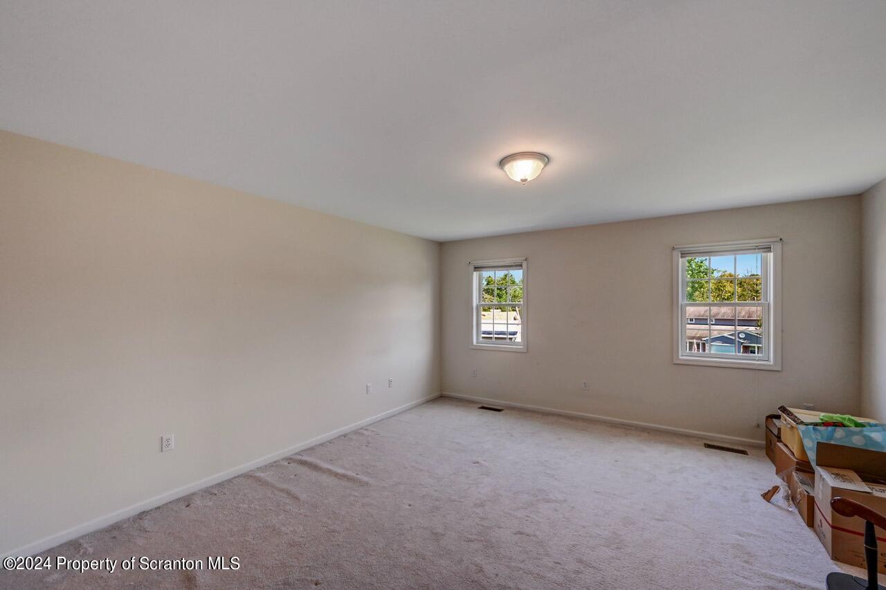 64 Parkland Drive Bldg 31