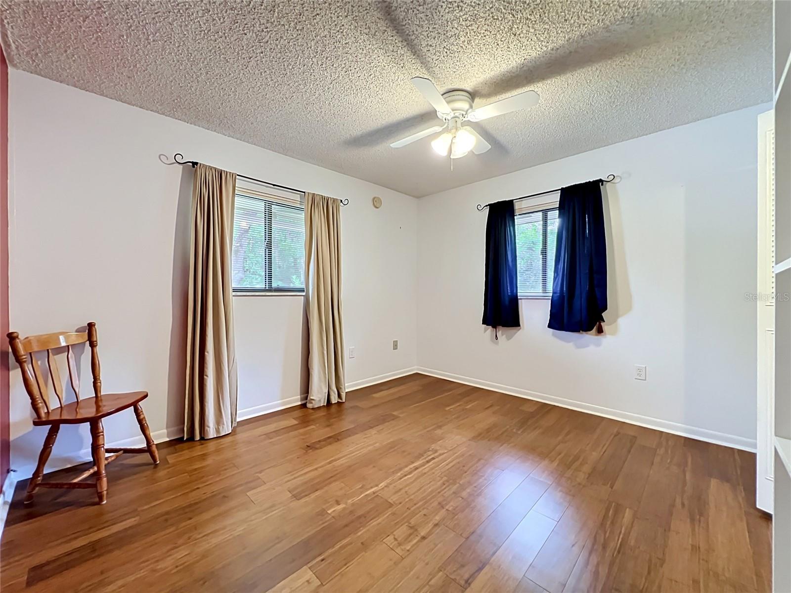 1511 Glastonberry Road