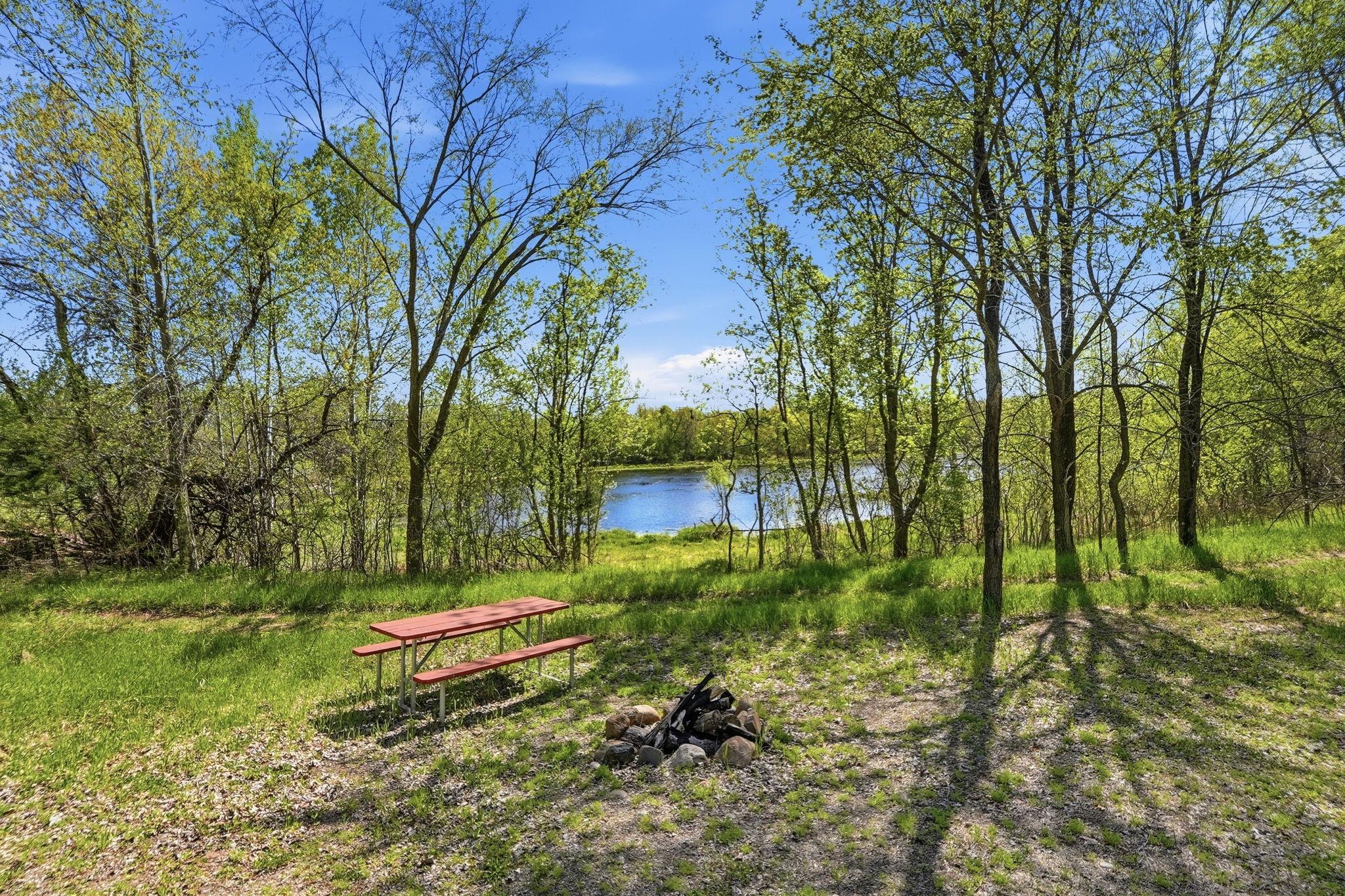 10640 Raven Loop NE