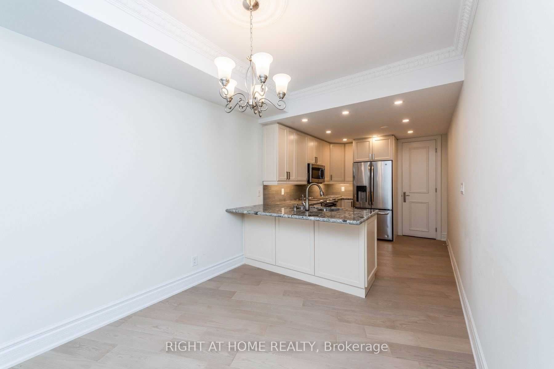 10 Old York Mills Rd 511
