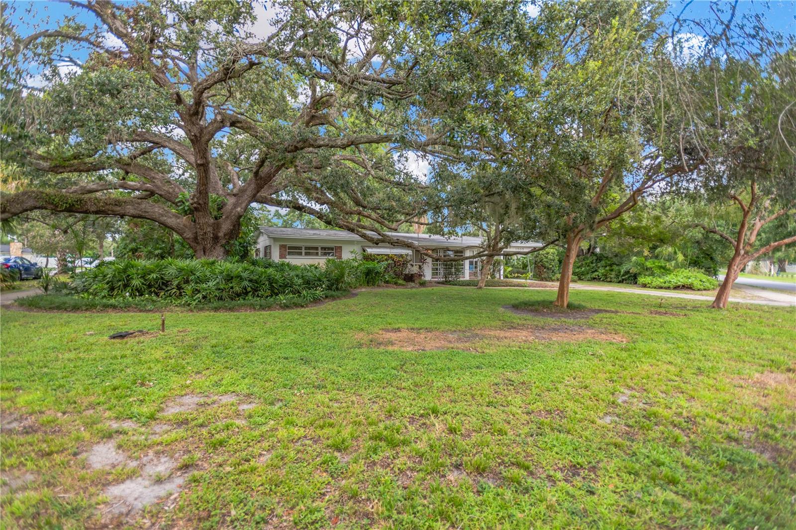 1505 N Oregon Circle