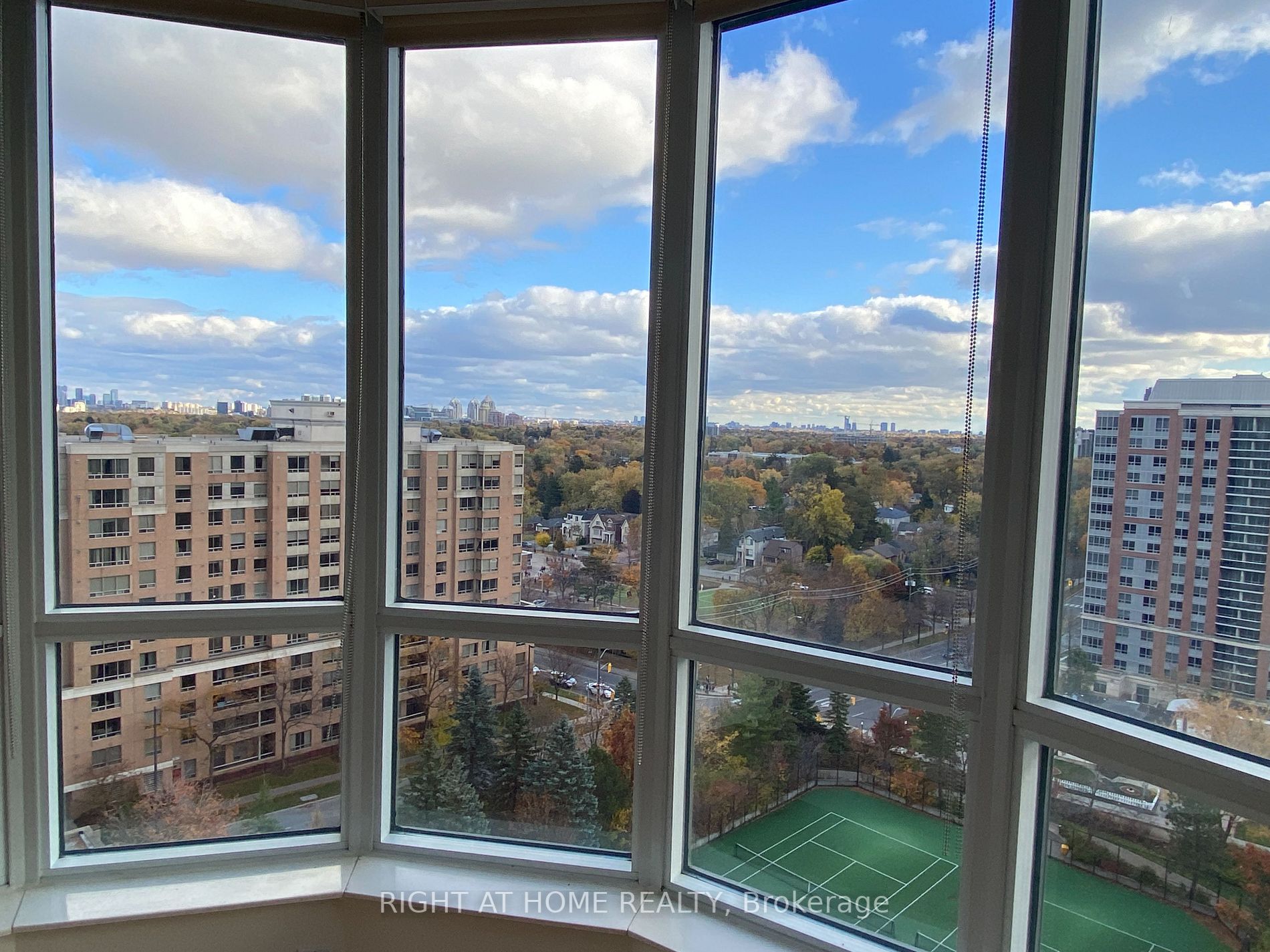 5 Northtown Way 1312