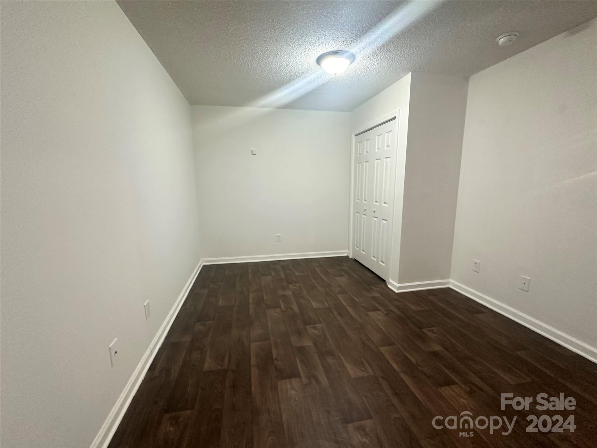 1796 Redberry Lane