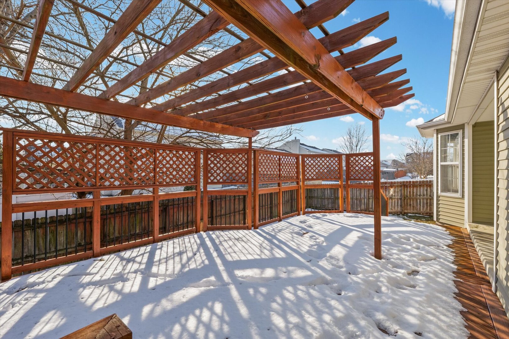 3905 Brookfield Drive