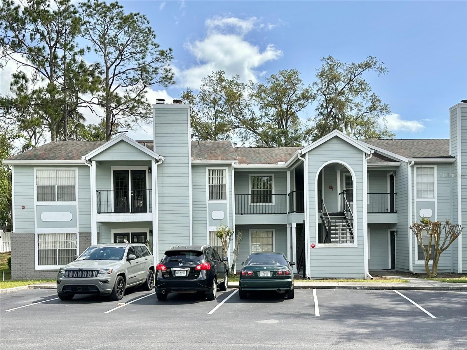2550 N Alafaya Trail 12206