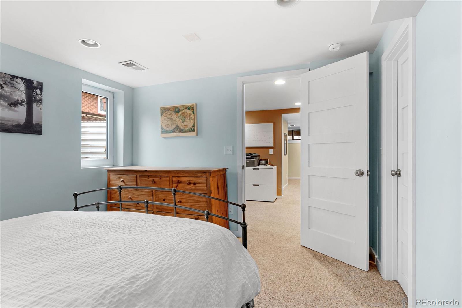 1959 S Washington Street