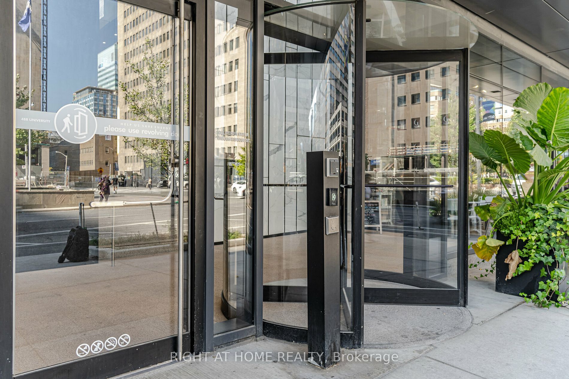 488 N University Ave 2507