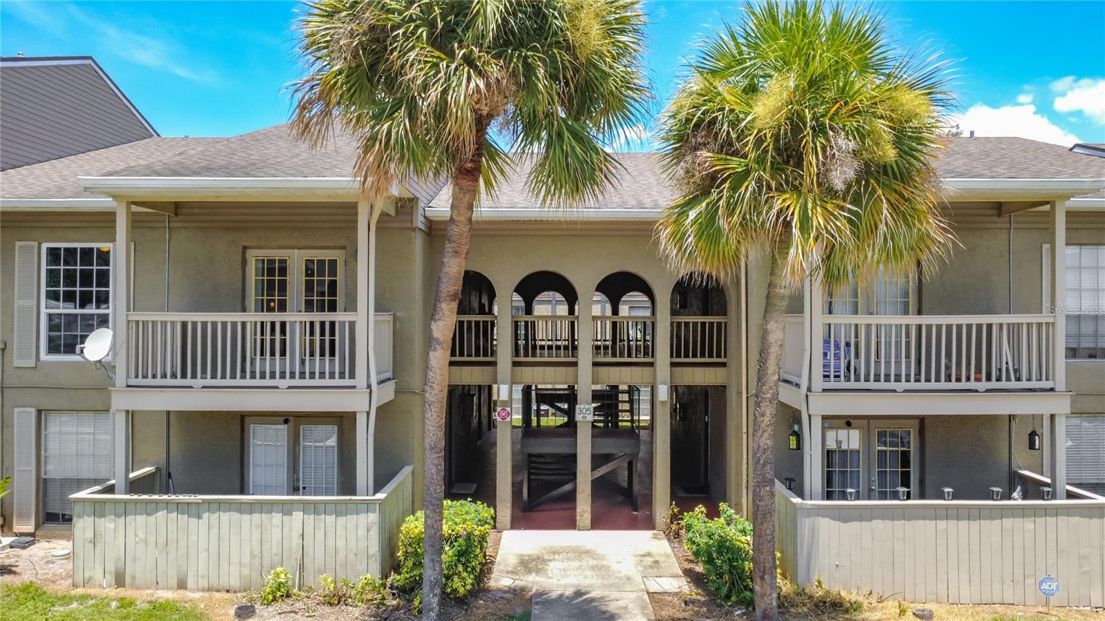 305 Wymore Road 205