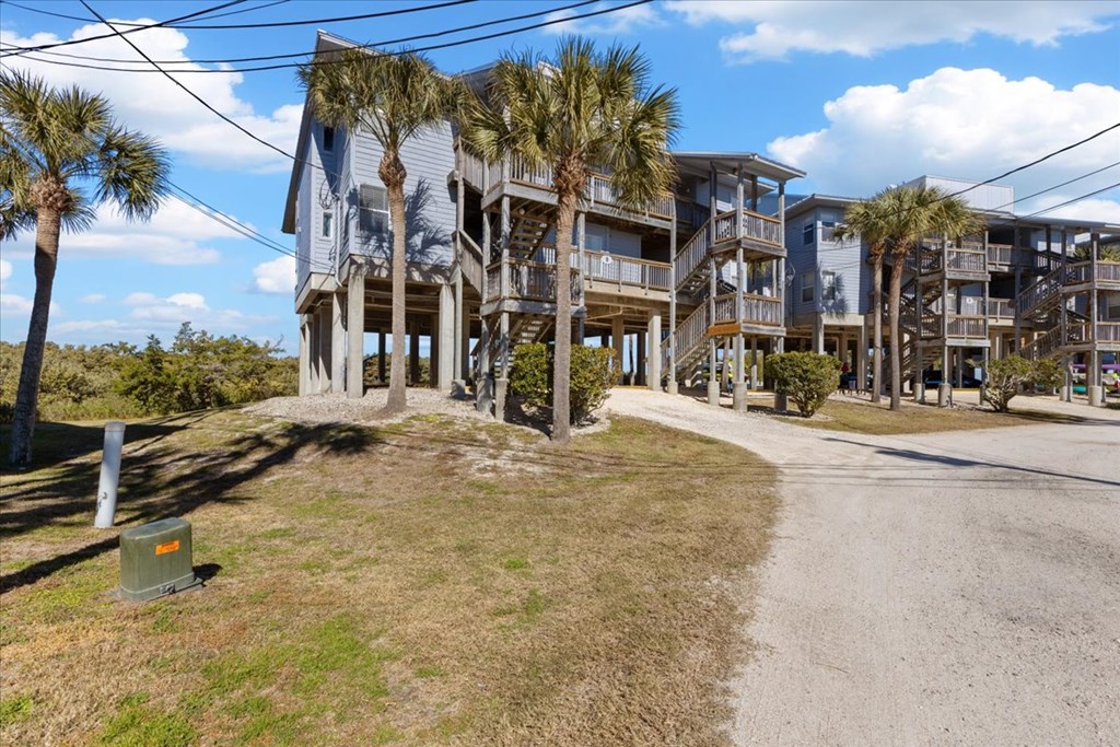 11 Old Mill Dr 9-C