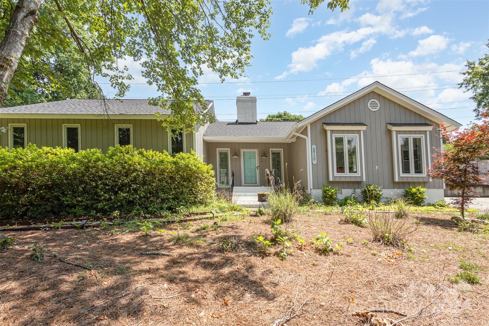 Charlotte North Carolina Residential for Sale at 6939 Pleasant Drive NC