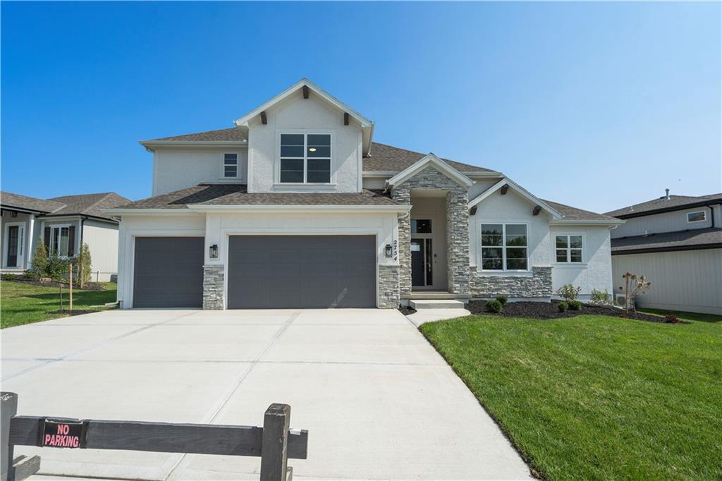 14526 Pin Oak Court