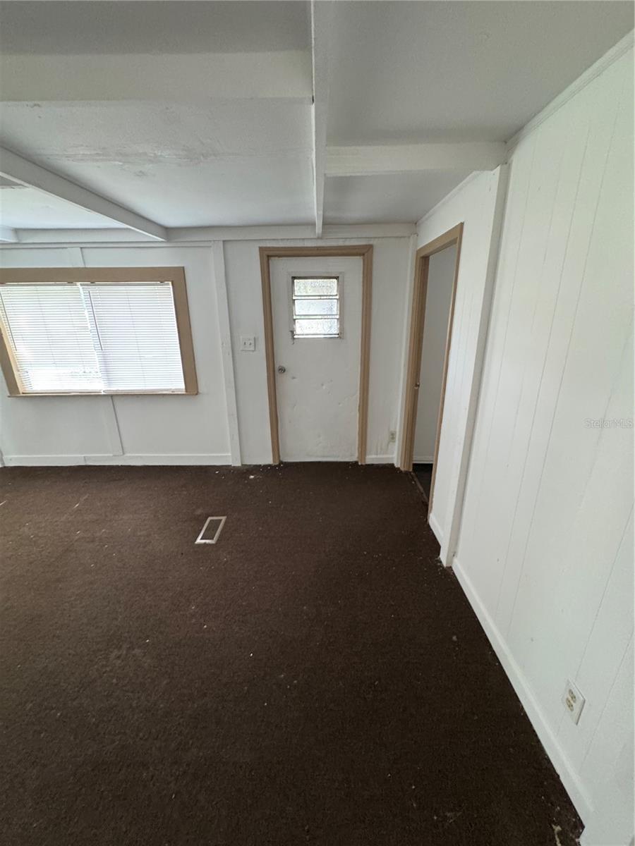 2115 Bailey Road