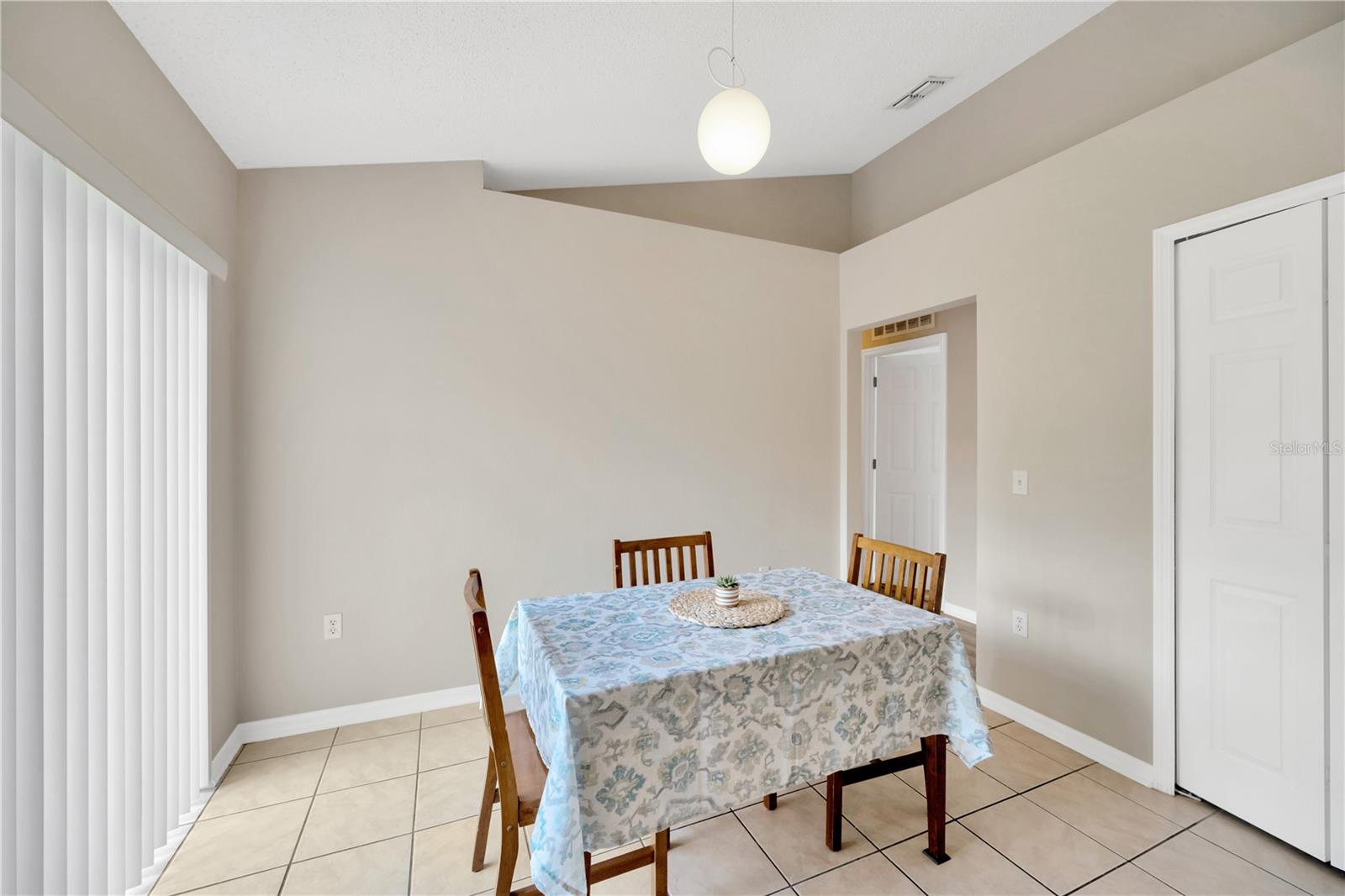 3826 Sleepy Hill Oaks Loop