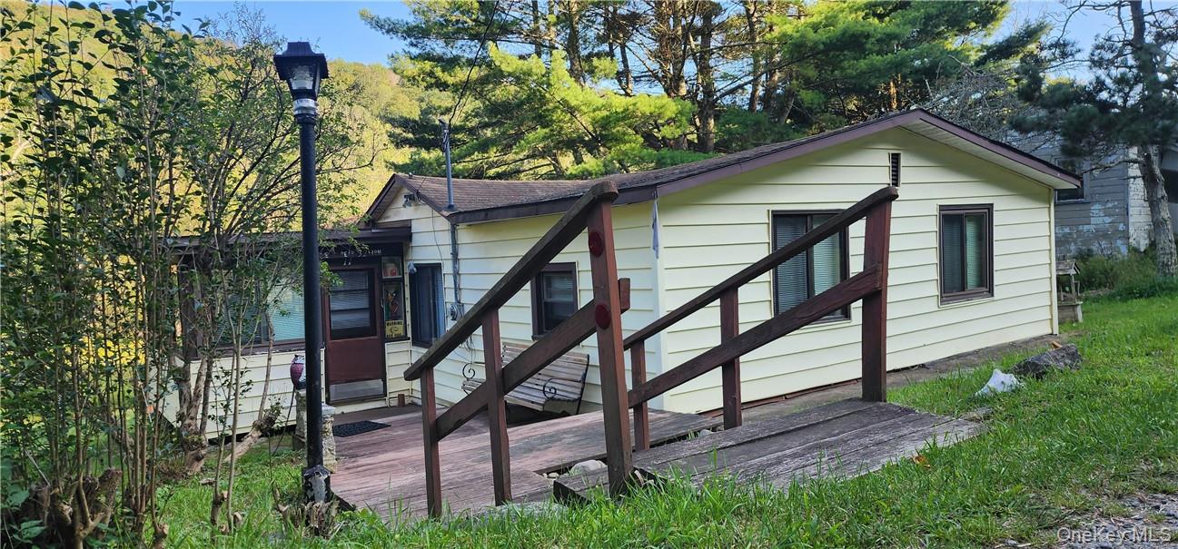 32 Brookside Drive