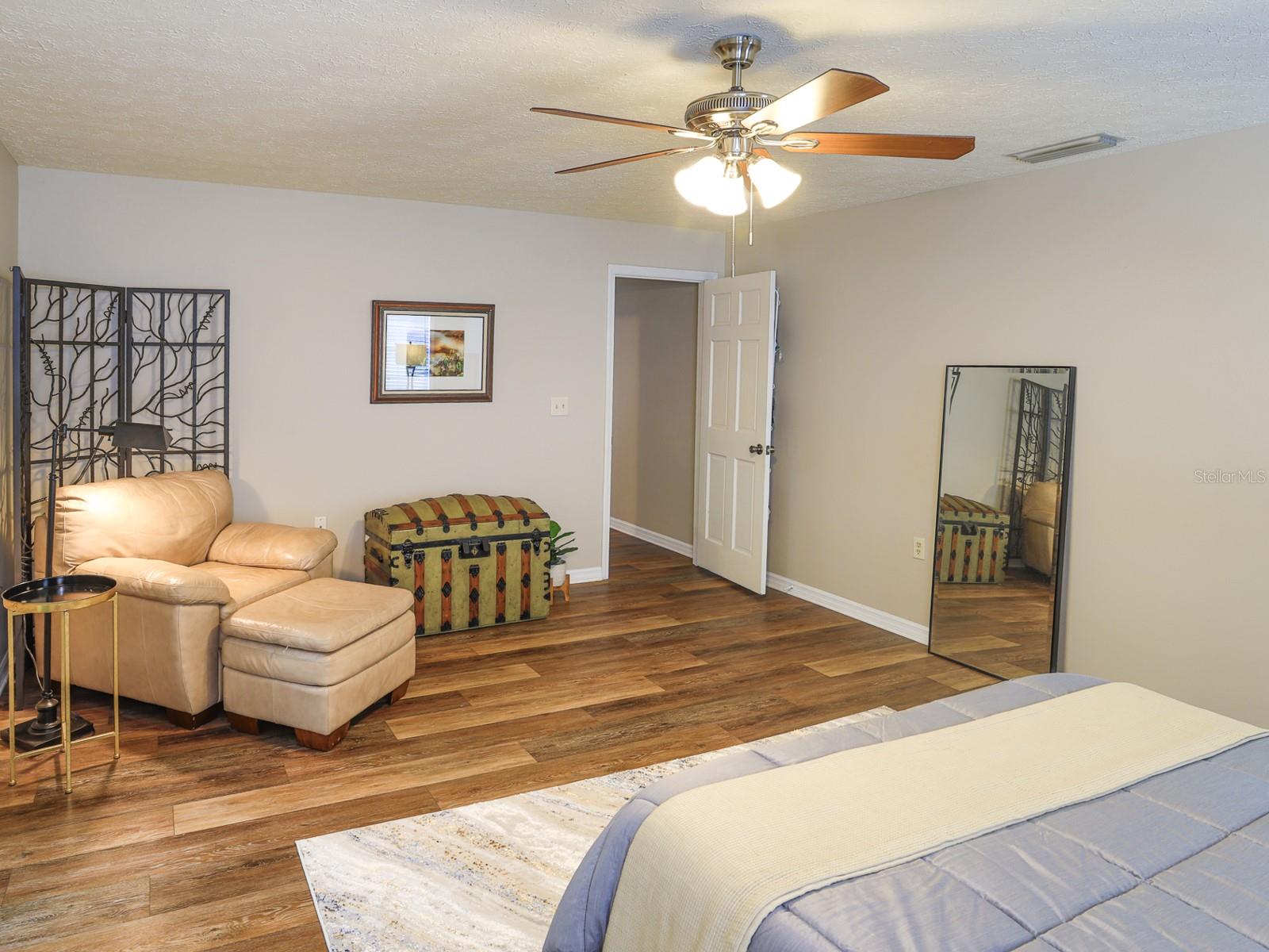 834 E County Road 540A