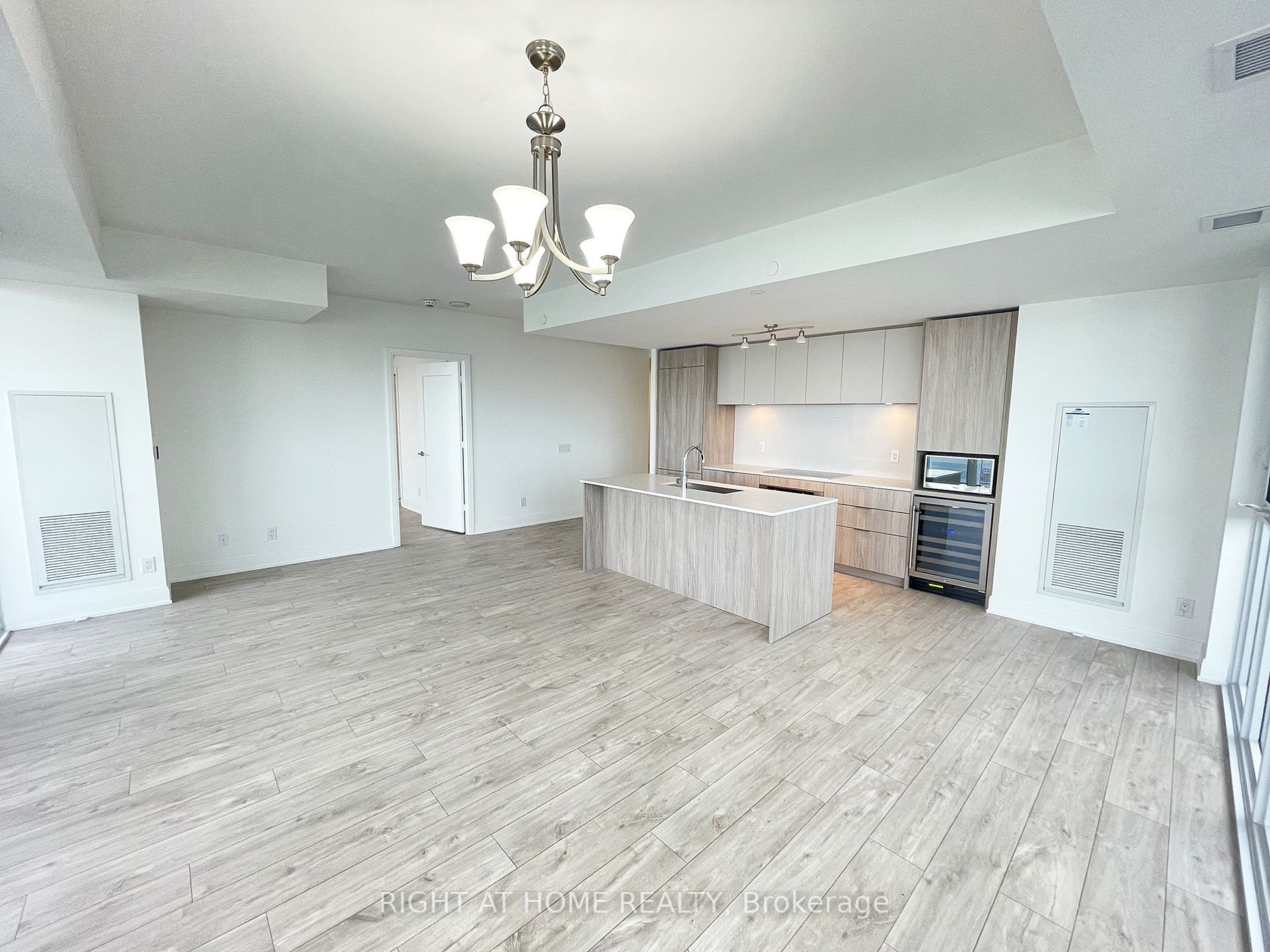 70 Annie Craig Dr 4304