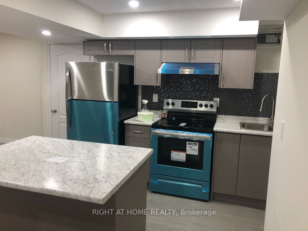 2545 Snow Knight Dr Lower