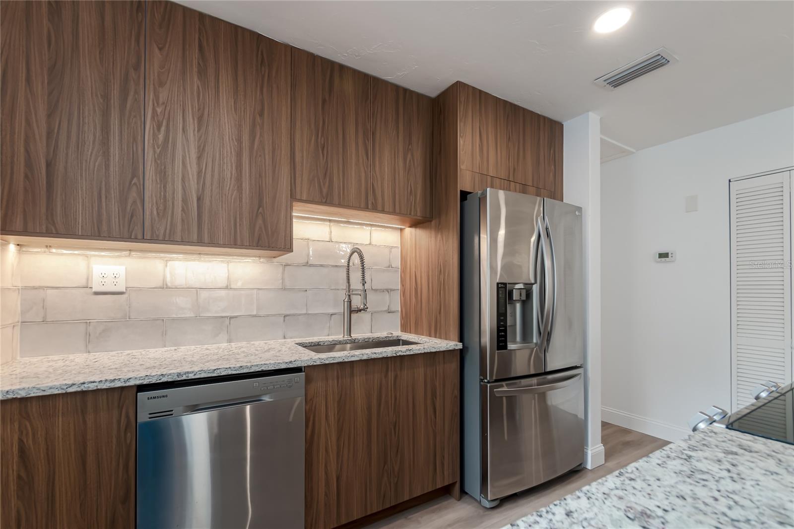 3302 21st Avenue Drive W