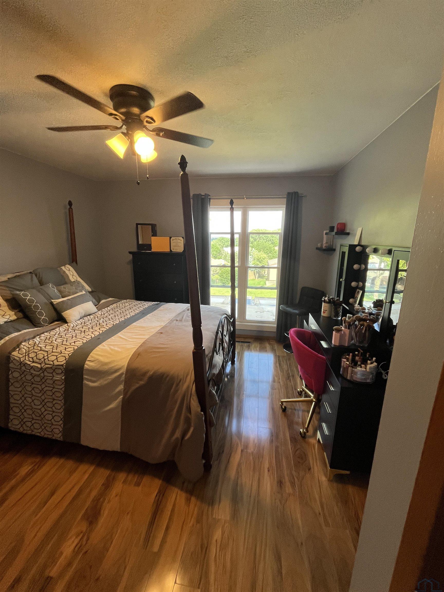 2331 Indian Hills Drive