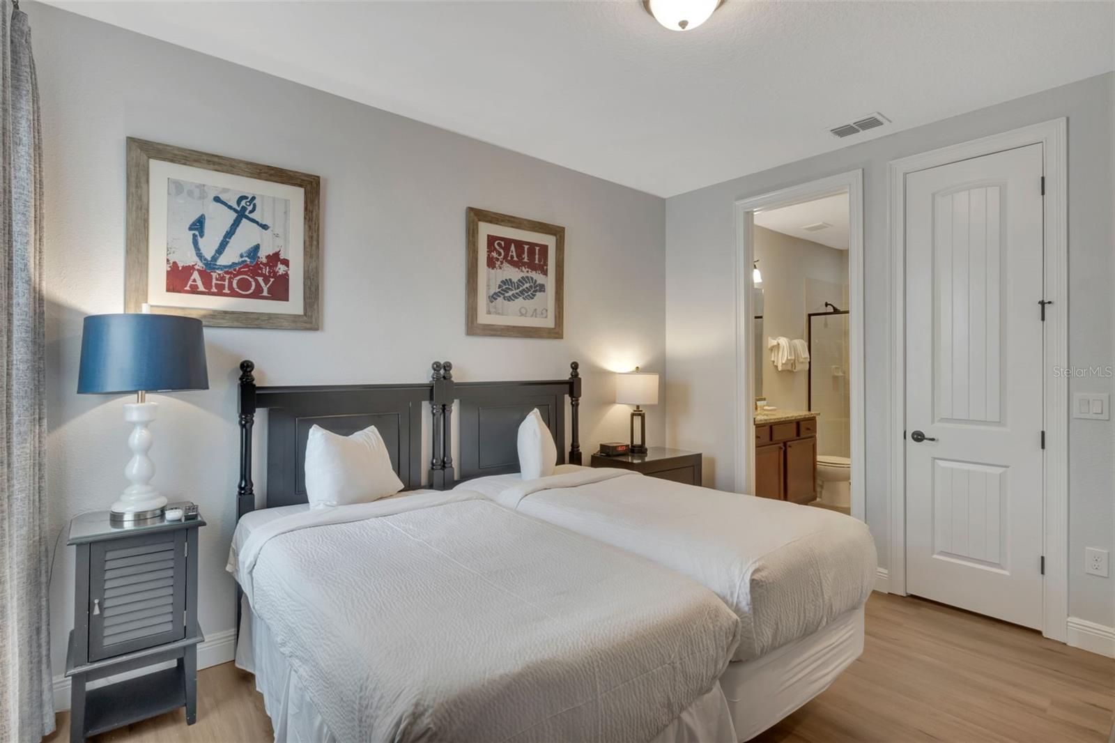 7643 Wilmington Loop