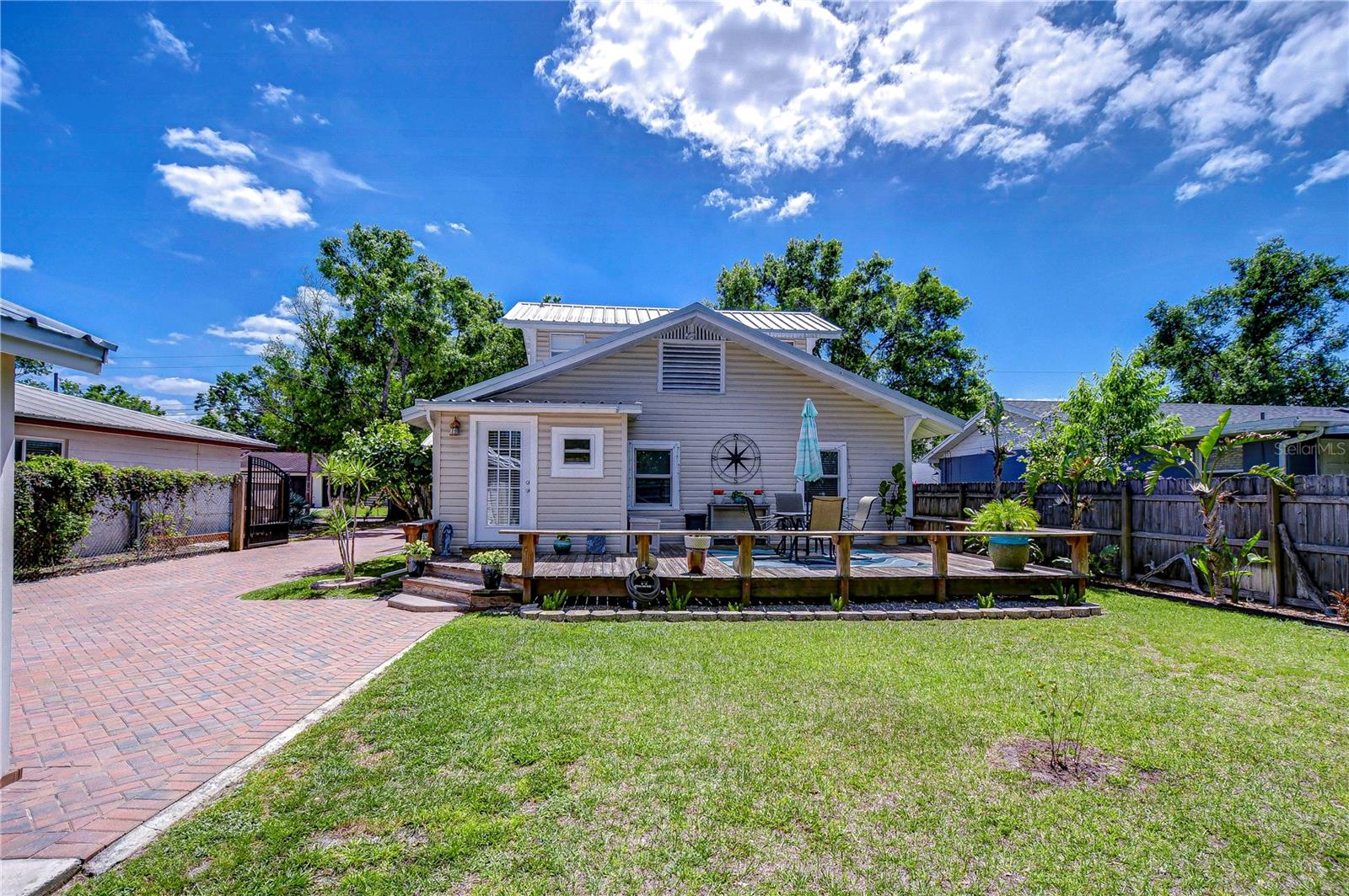 713 W Kentucky Avenue