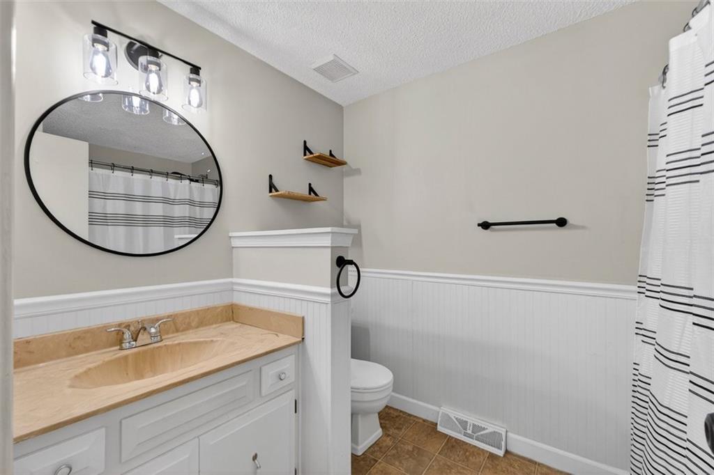 600 NE 114th Street