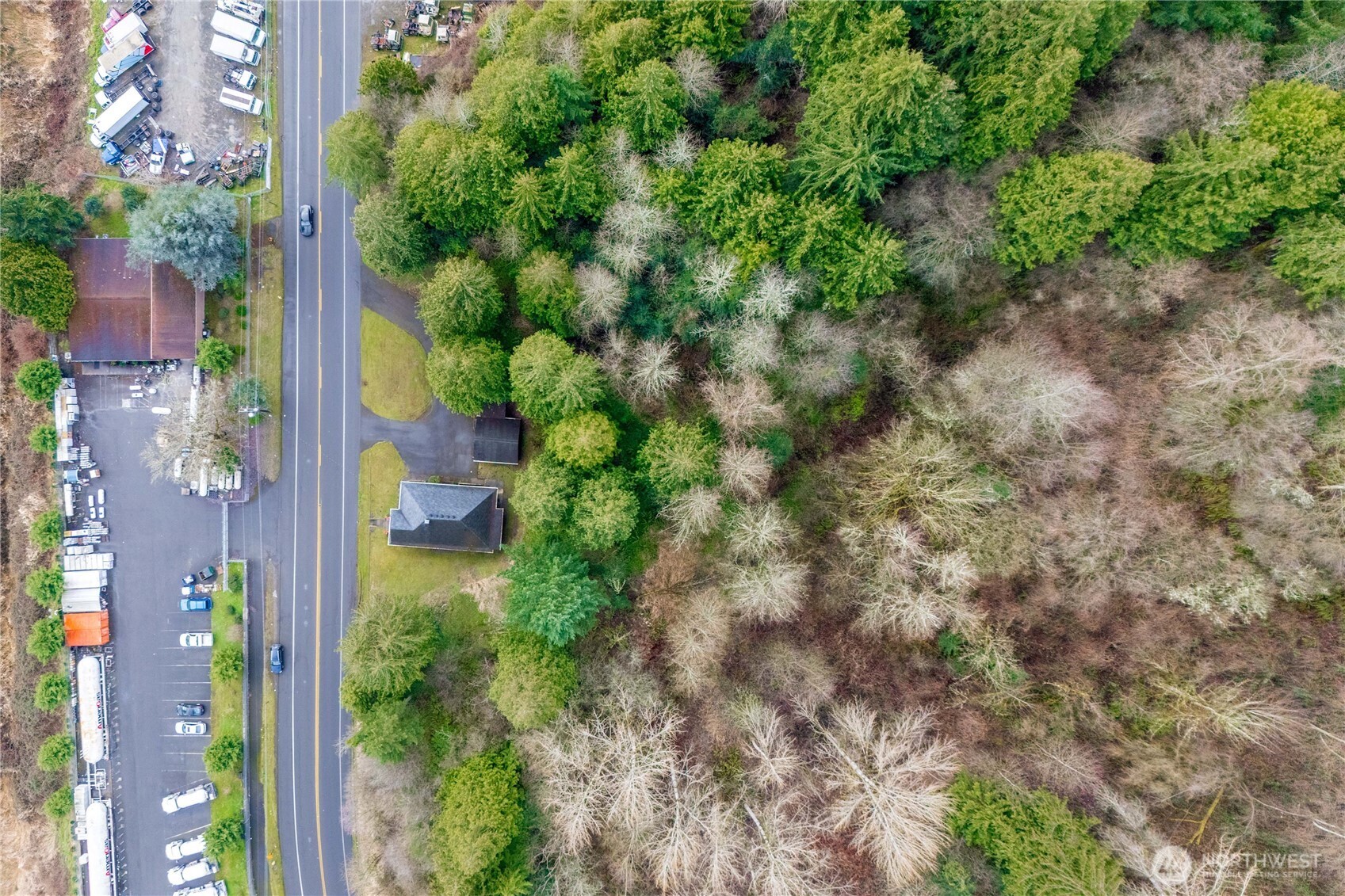 320 W Valley Highway E