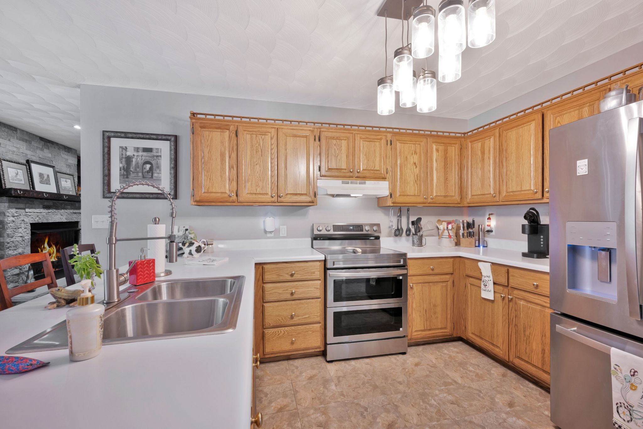 459 River Oaks Dr