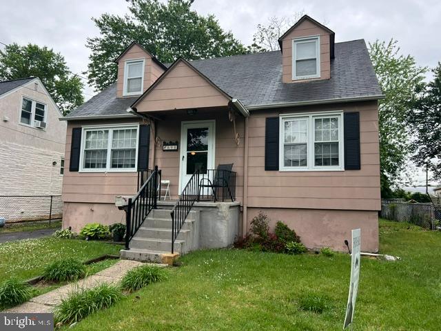 Drastic price Improvement.  Fantastic long-term tenant in this Woodbury single family home. 3 good size bedrooms, 2 full bathrooms. Off street parking, close to public transportation and downtown Woodbury for shopping and restaurants.  INVESTOR opportunity now or OWNER occupant opportunity at the end of the lease!(Sept.2026) or with 60 day noticeCurrent rent is 1900./mo. plus 110. /mo. for water and sewer.  Inspections are for informational purposes only. Hold being sold in its current "as-is" condition. Seller will make NO repairs. Buyer to obtain C/O and termite cert. if required by mortgage company.