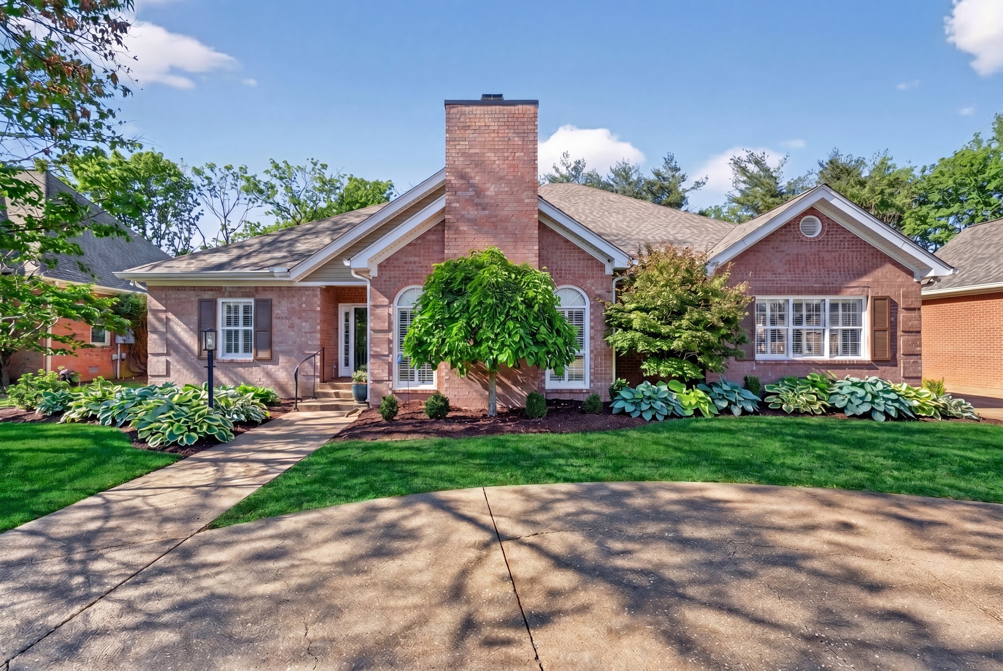 1616 Kinnard Dr — sold