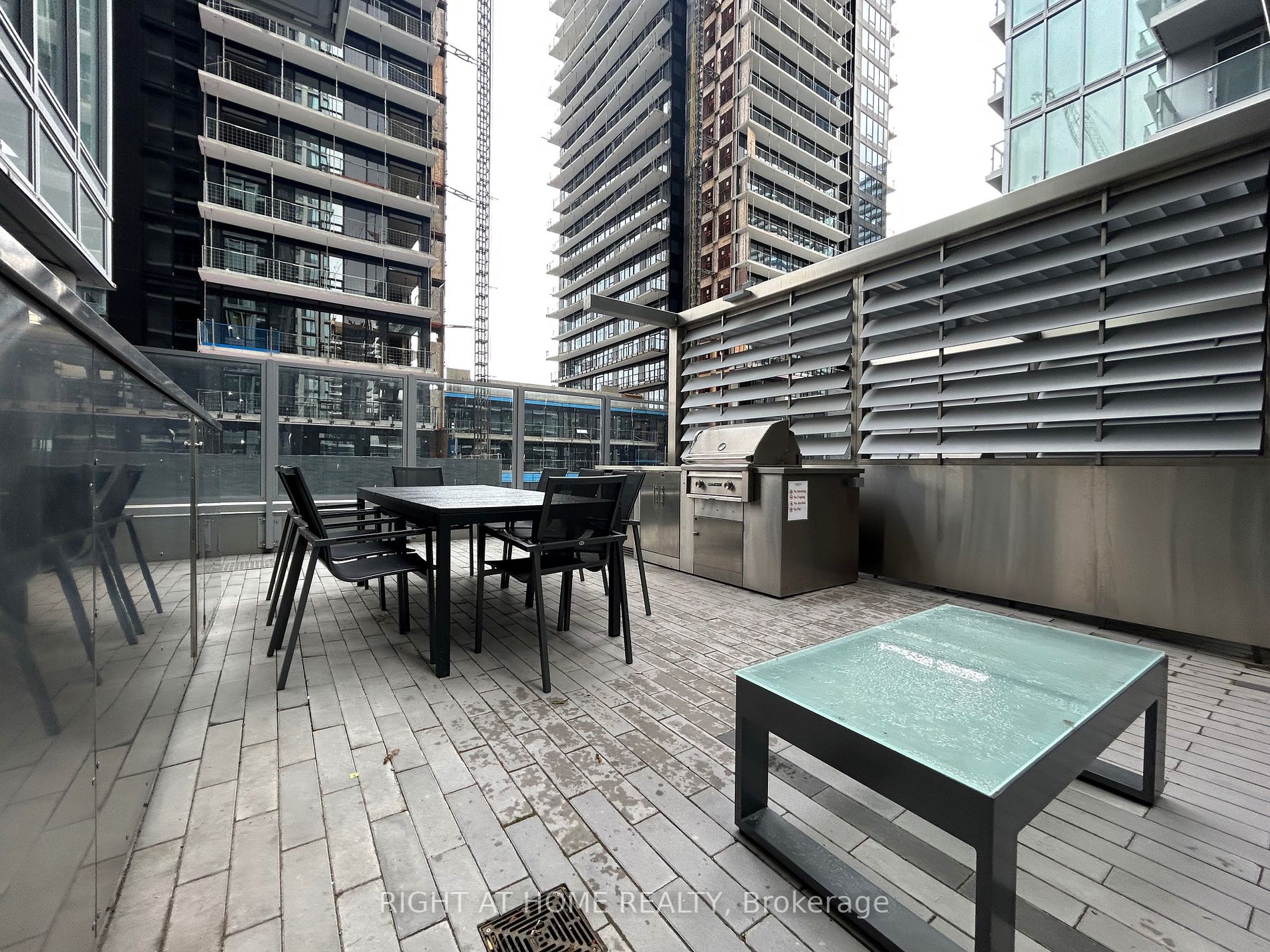 99 Broadway Ave 906 Nt