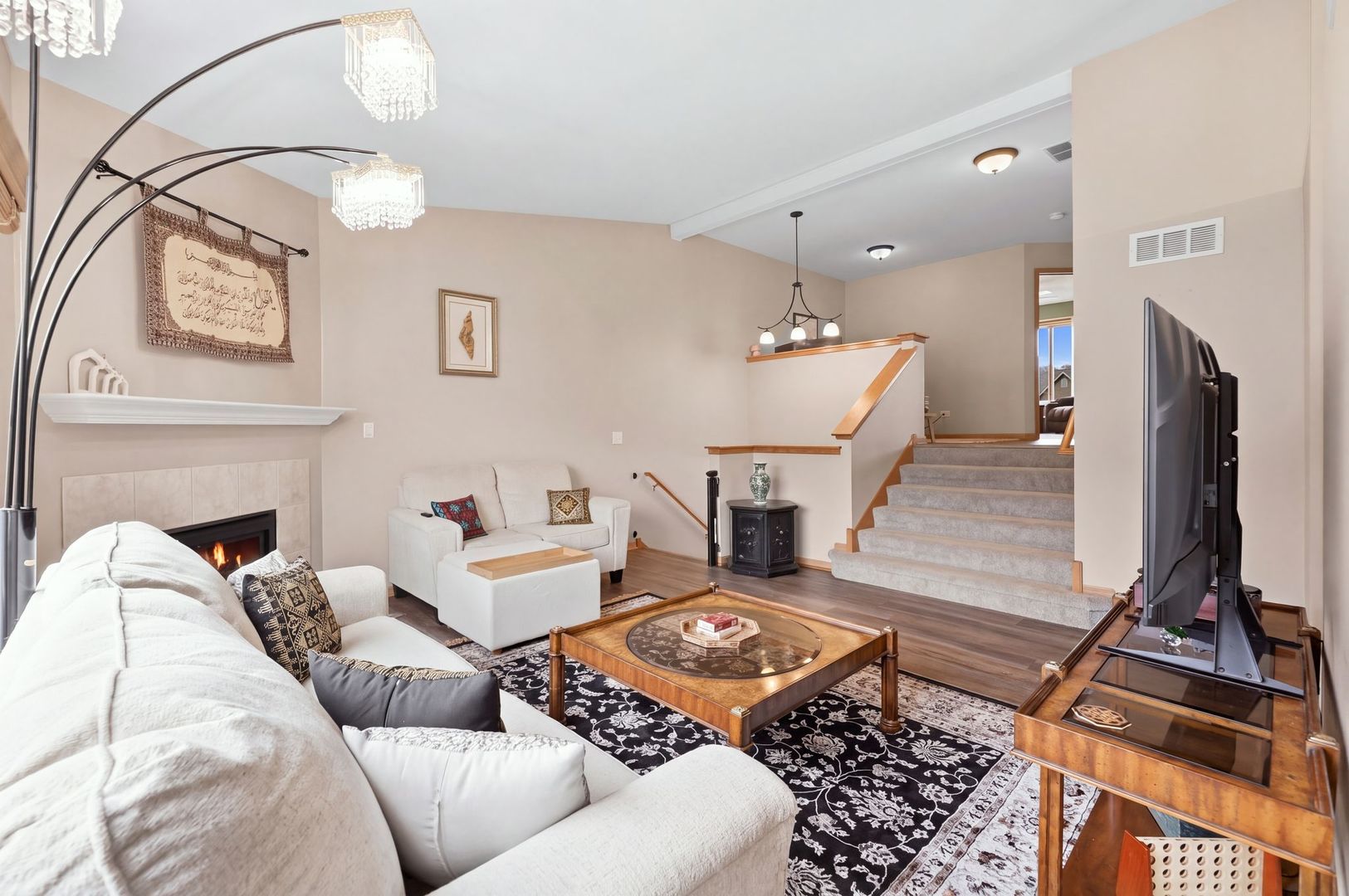 8234 Auburn Lane